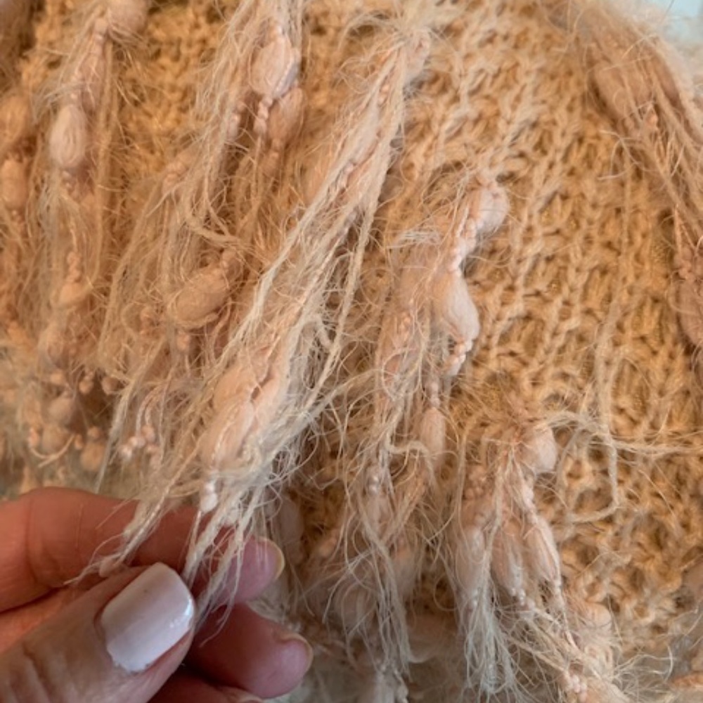 Shaggy Blush Colored Vest - Picture 7 of 12